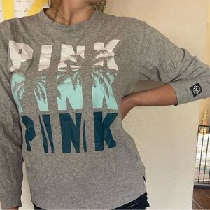 Top PINK Victoria's Secret Hawaiin beach themed.  Features PINK logo patch sz L